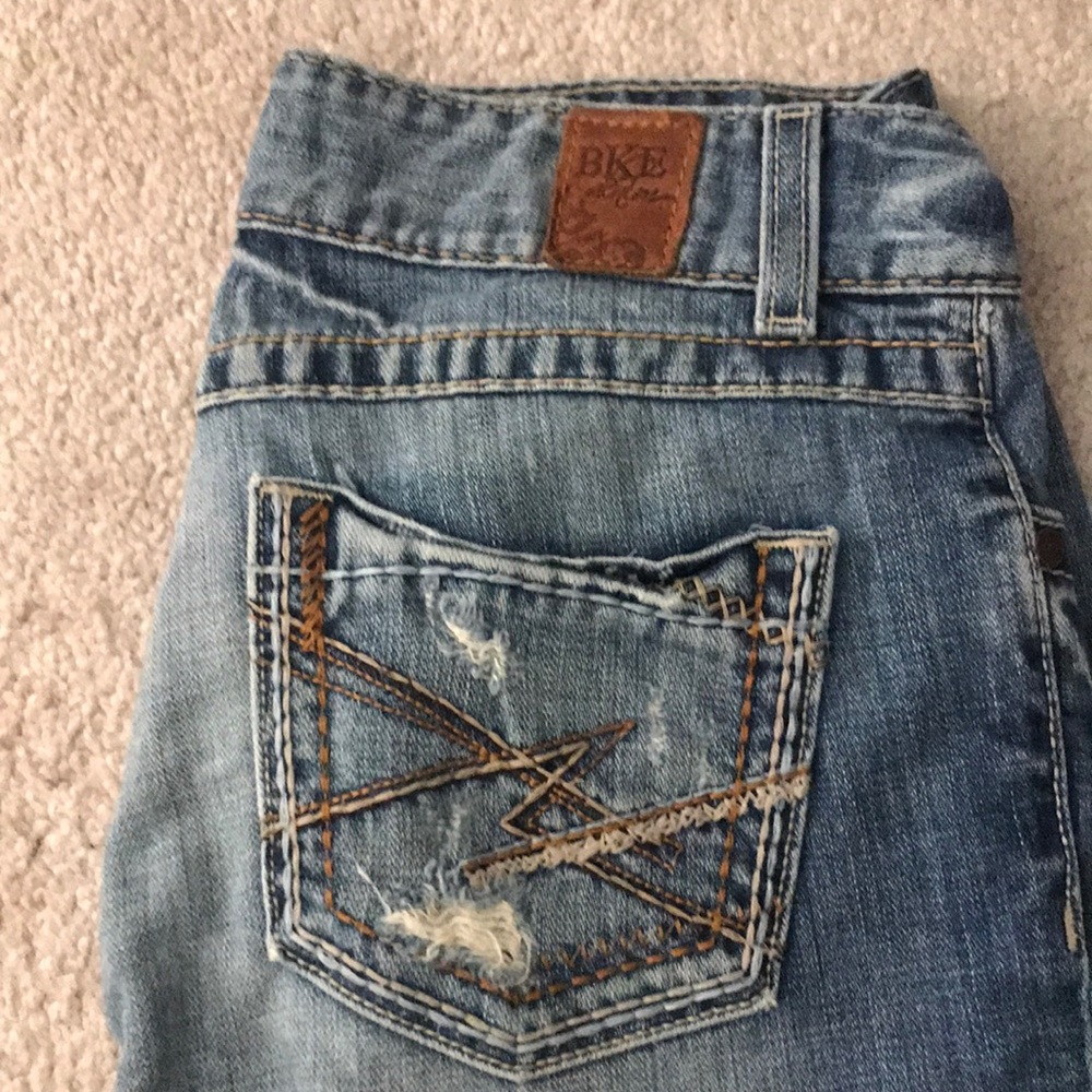 Jeans - Picture 2 of 4